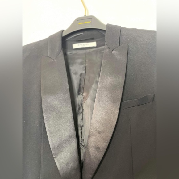 Black oversized silk Givenchy coat size 38/ medium - Picture 3 of 11